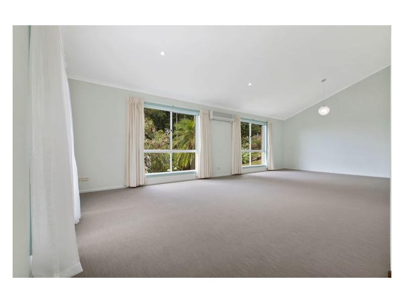 6 Coral Court, Nambour QLD 4560