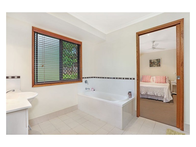 70 Lachlan Avenue, Nambour QLD 4560