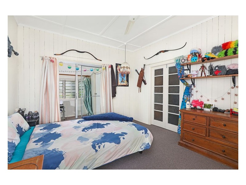 9 Vernon Street, Nambour QLD 4560