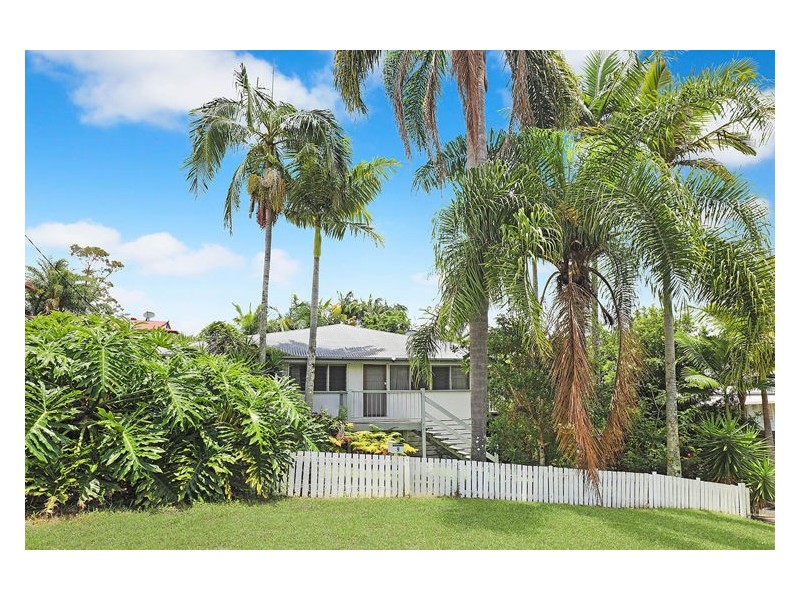 9 Vernon Street, Nambour QLD 4560