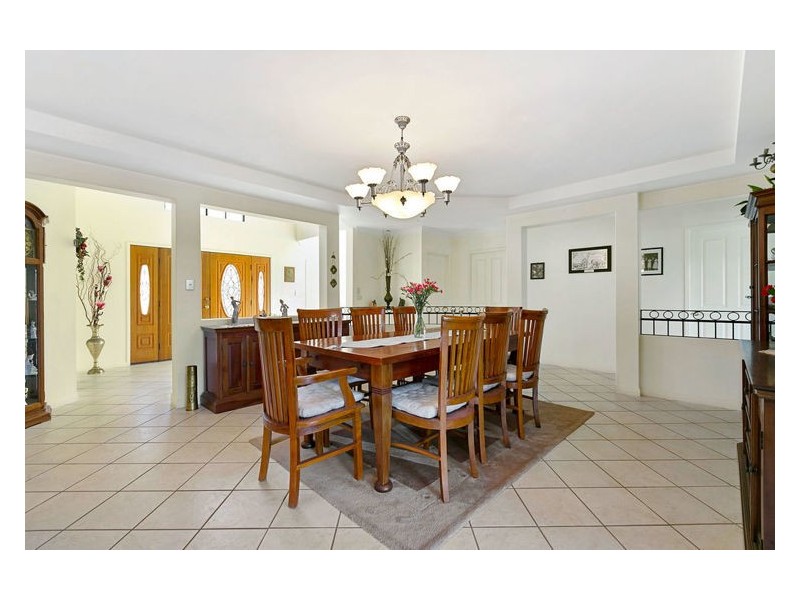 339 Petrie Creek Road, Rosemount QLD 4560