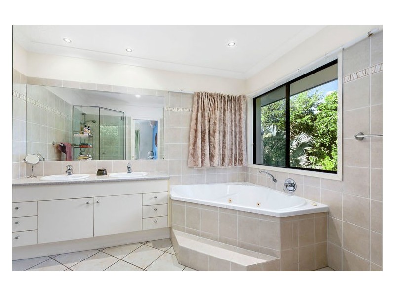 339 Petrie Creek Road, Rosemount QLD 4560