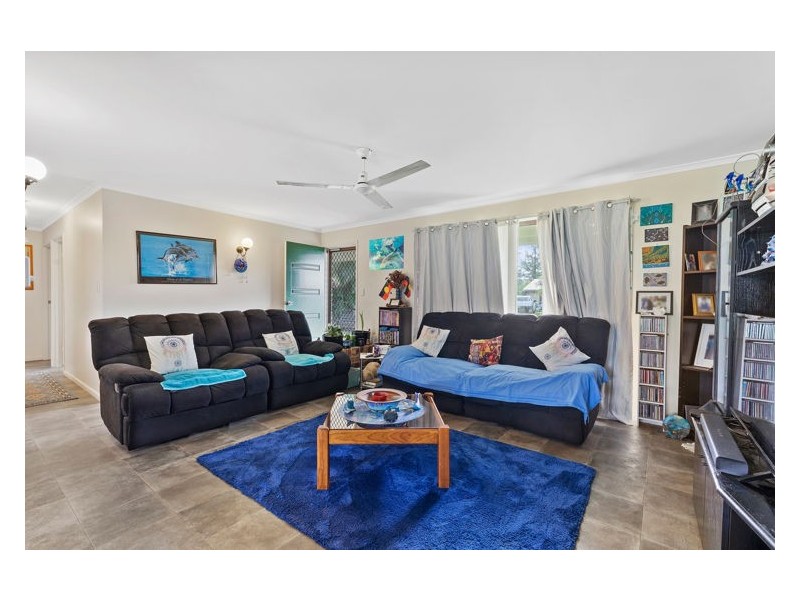 27 Cascade Drive, Yandina QLD 4561