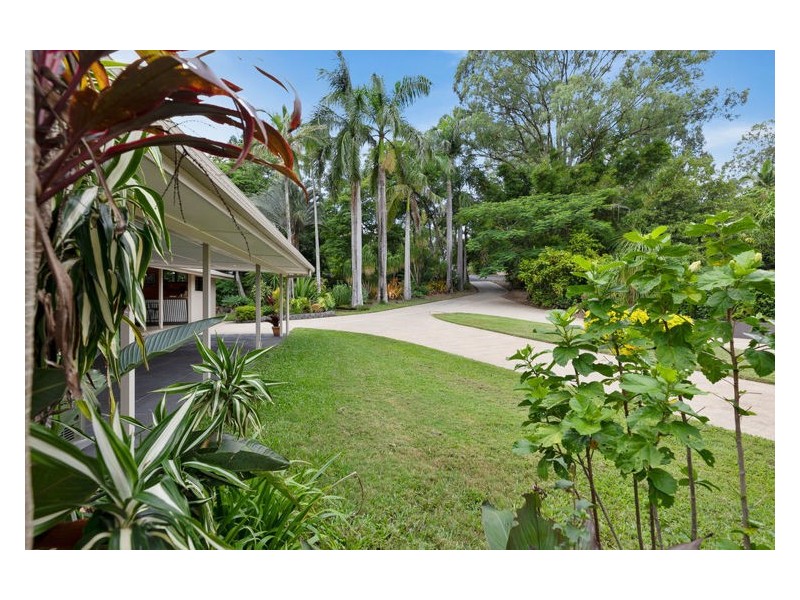 138 Shurvell Road, Hunchy QLD 4555