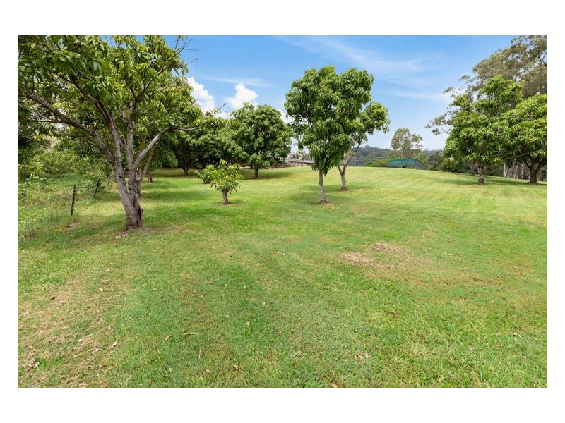 138 Shurvell Road, Hunchy QLD 4555