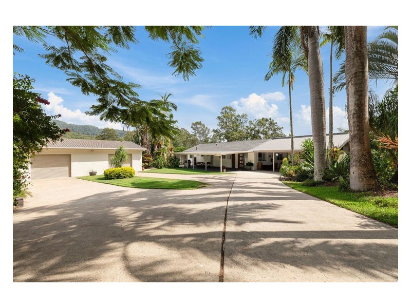 138 Shurvell Road, Hunchy QLD 4555