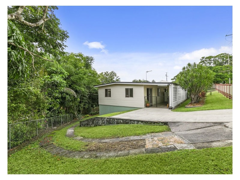 17 Crusher Park Drive, Nambour QLD 4560