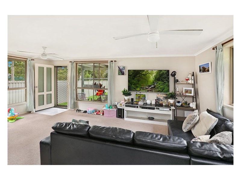 38 Jones Street, Mooloolah Valley QLD 4553