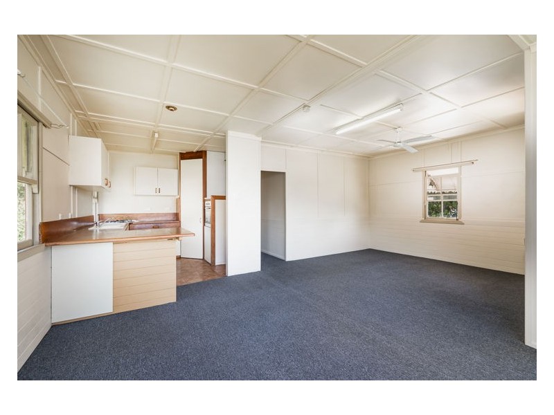 24 Reilly Road, Nambour QLD 4560