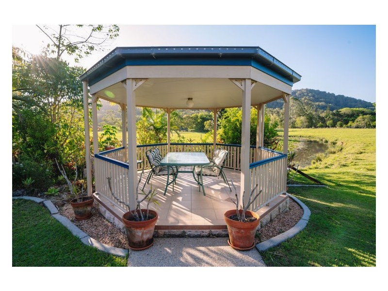 41 Colemans Farm Road, Yandina QLD 4561