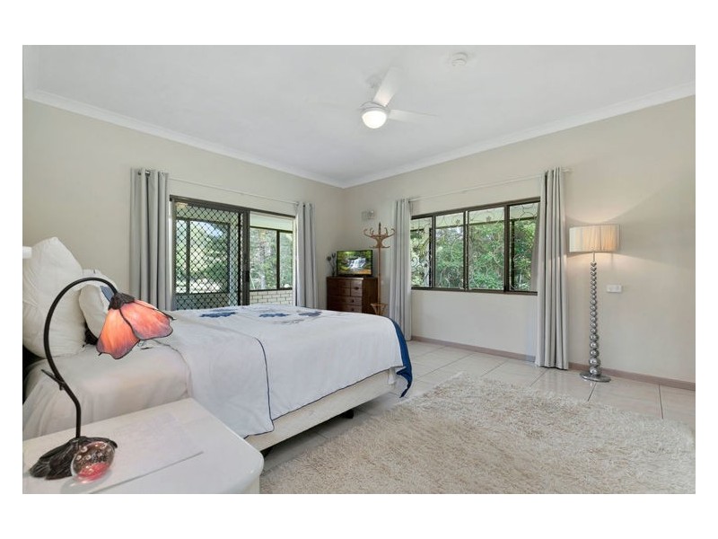 5 Angus Crescent, Kureelpa QLD 4560