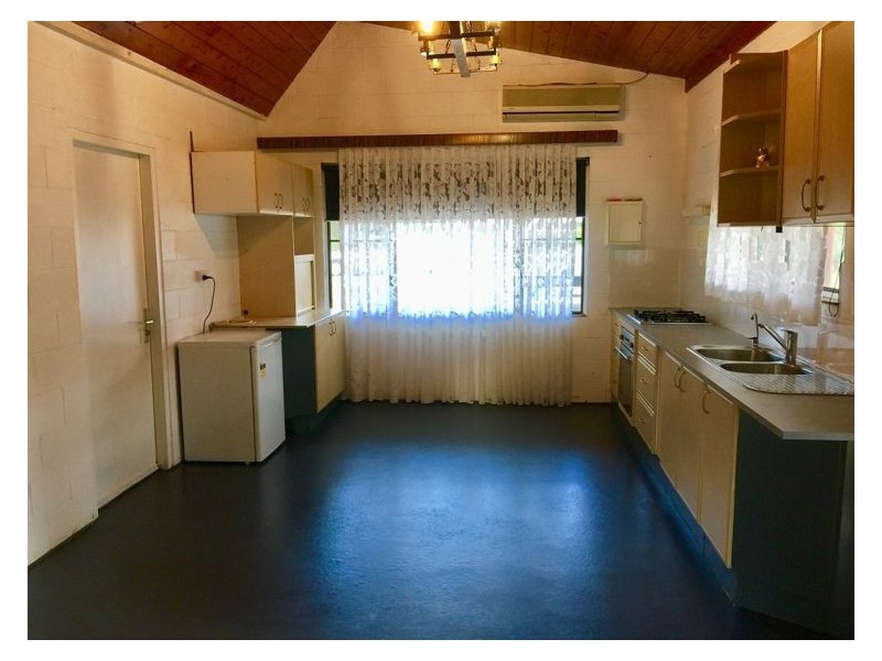 5 Angus Crescent, Kureelpa QLD 4560