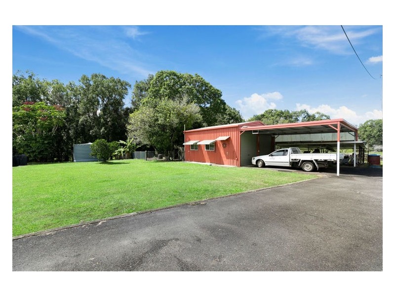 5 Angus Crescent, Kureelpa QLD 4560