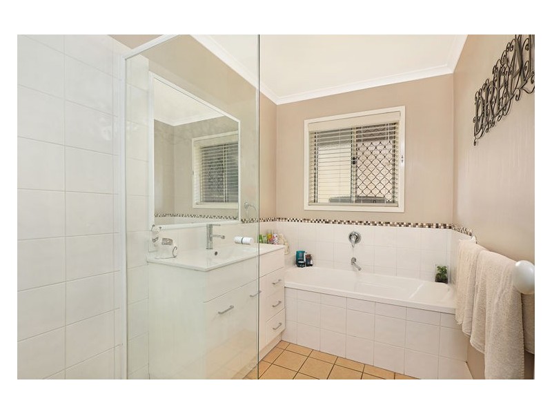 39 Middle Park Court, Coes Creek QLD 4560