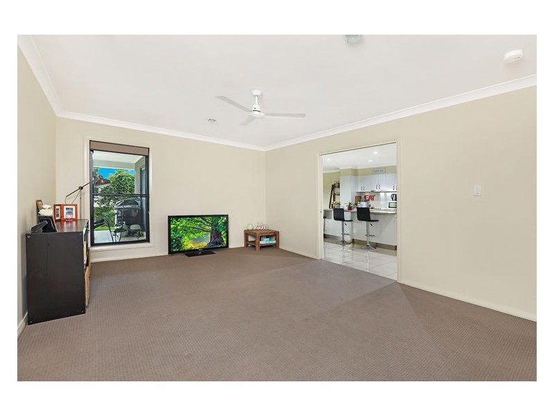 36 Bunya Pine Place, Woombye QLD 4559