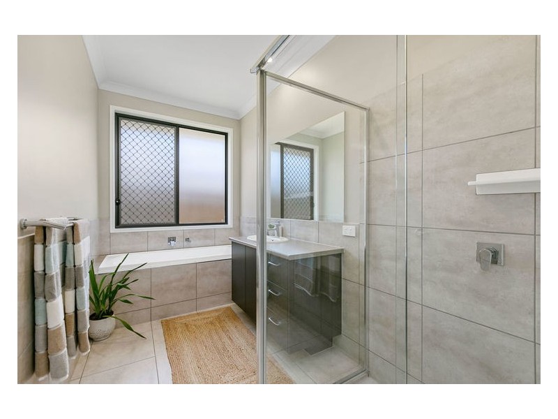 29 Bedford Circuit, Coes Creek QLD 4560