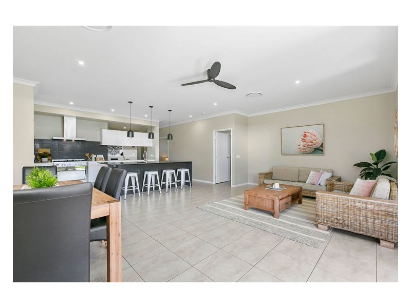 29 Bedford Circuit, Coes Creek QLD 4560