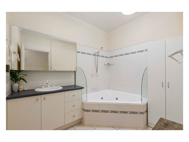 58 Hardings Road, Hunchy QLD 4555