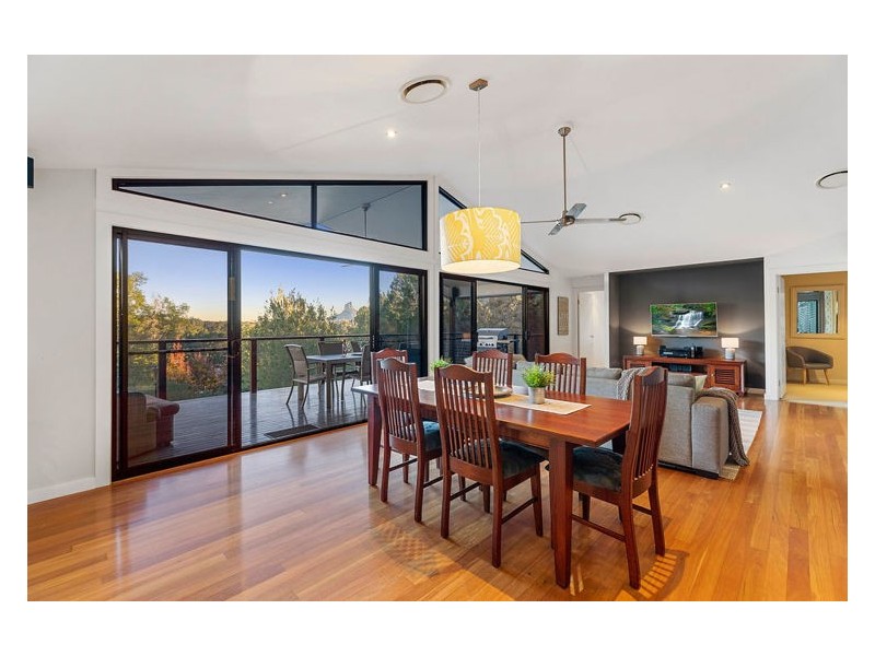 7 Inverleigh Court, Beerwah QLD 4519