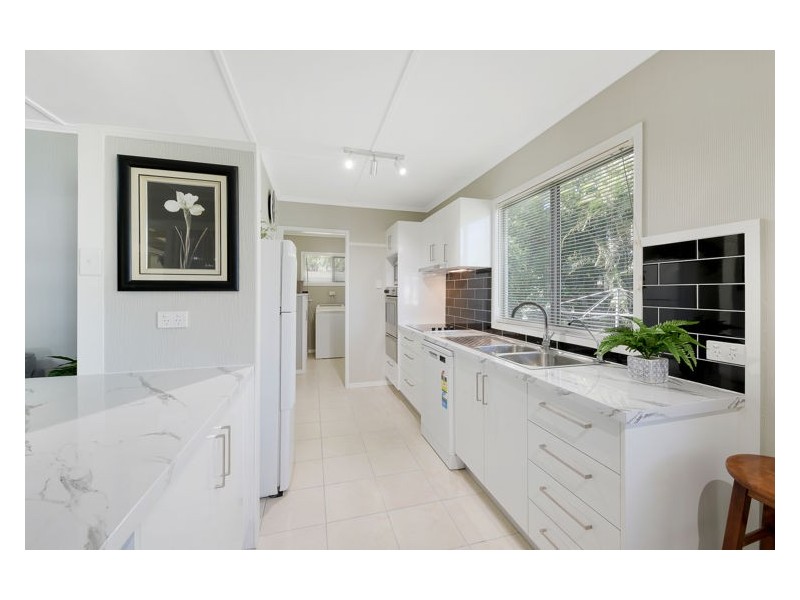 28 Girraween Drive, Nambour QLD 4560