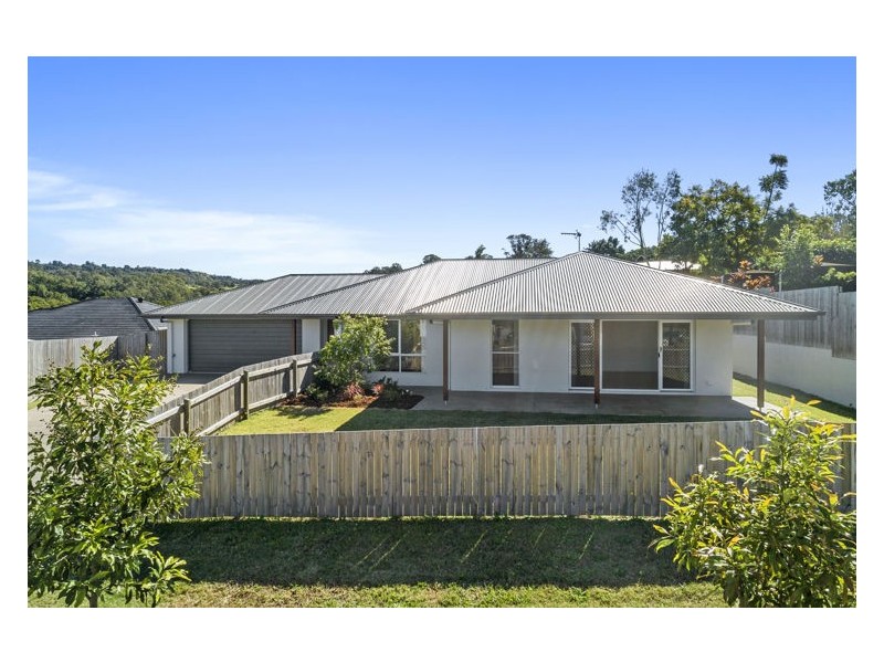 6 Bowerbird Avenue, Burnside QLD 4560