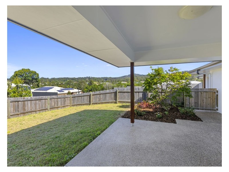 6 Bowerbird Avenue, Burnside QLD 4560