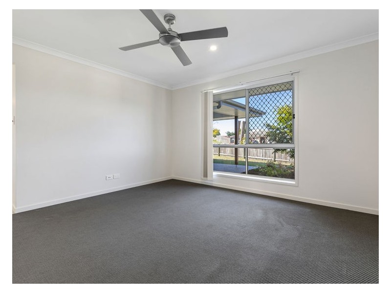 6 Bowerbird Avenue, Burnside QLD 4560