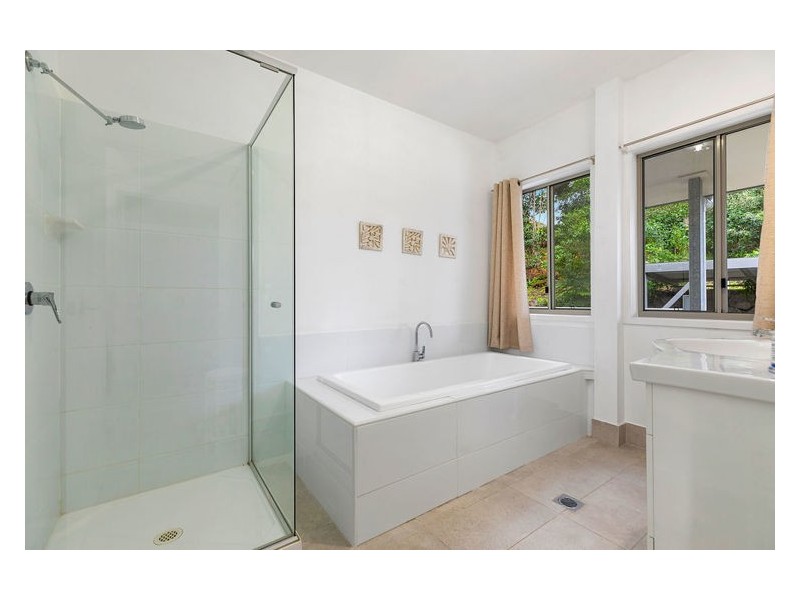 120-126 Panorama Drive, Rosemount QLD 4560