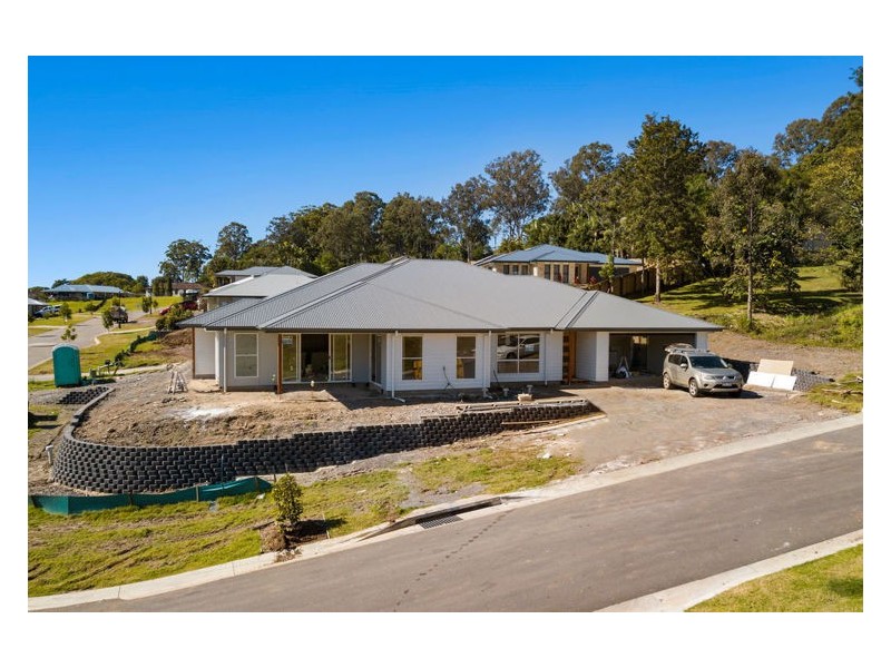 52 Altitude Dr, Burnside QLD 4560