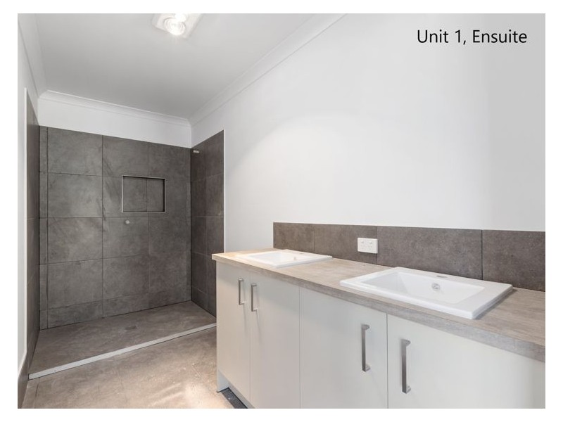 52 Altitude Dr, Burnside QLD 4560