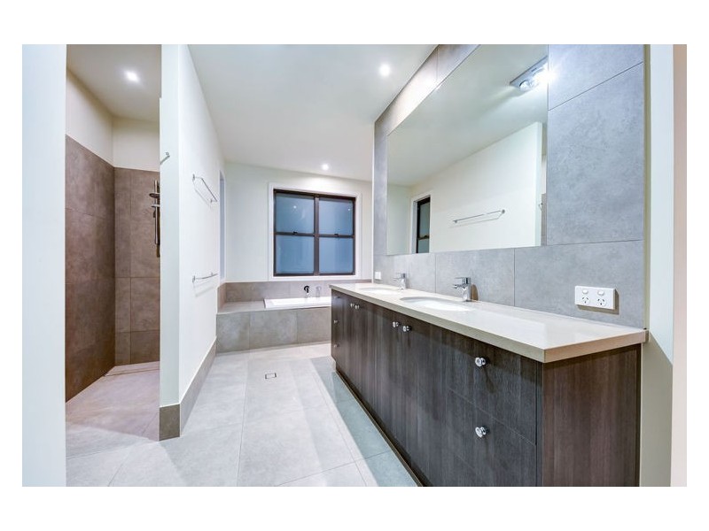 19 Fernhill Place, Diddillibah QLD 4559