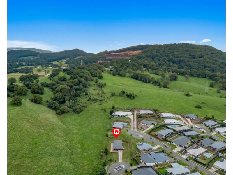 20 Observation Circuit, Nambour QLD 4560