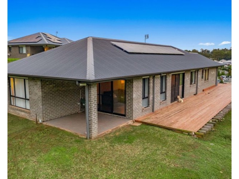 20 Observation Circuit, Nambour QLD 4560