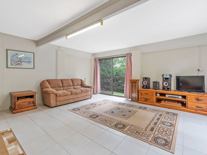 235 Panorama Drive, Rosemount QLD 4560