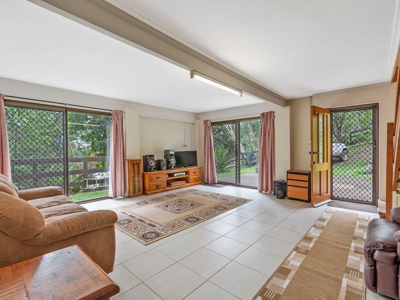235 Panorama Drive, Rosemount QLD 4560