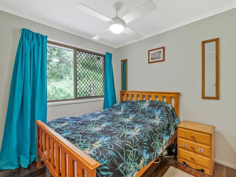 235 Panorama Drive, Rosemount QLD 4560