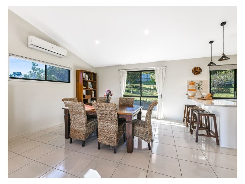 19-21 James Whalley Drive, Burnside QLD 4560