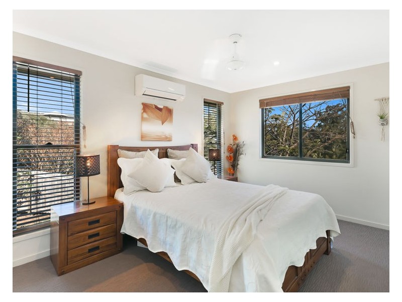 19-21 James Whalley Drive, Burnside QLD 4560