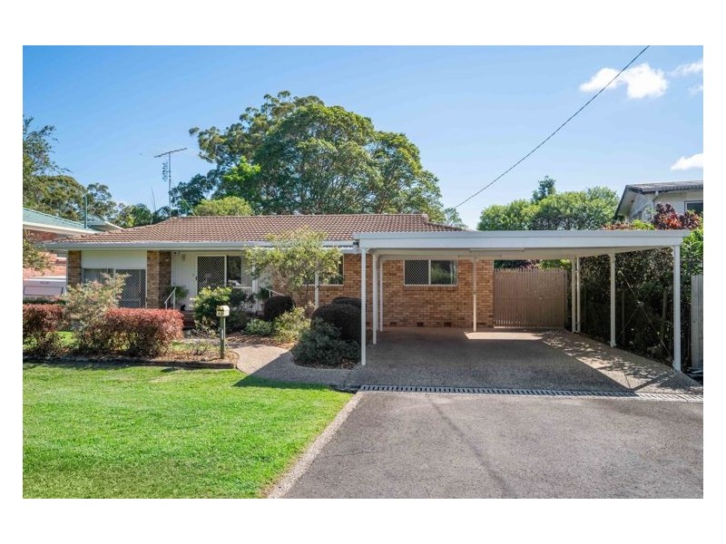 46 Hillcrest Avenue, Nambour QLD 4560