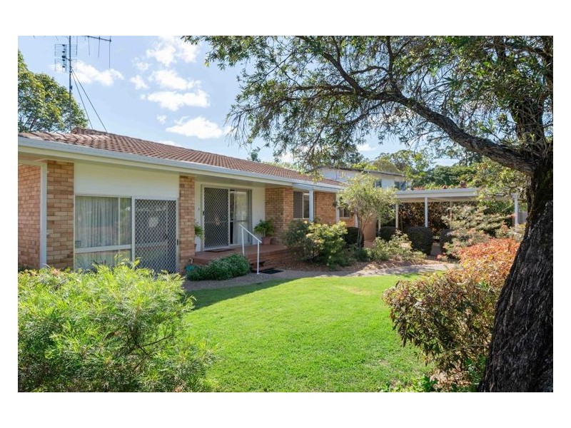 46 Hillcrest Avenue, Nambour QLD 4560