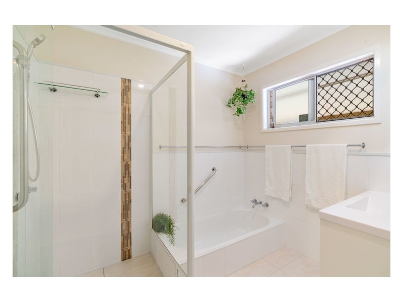 46 Hillcrest Avenue, Nambour QLD 4560