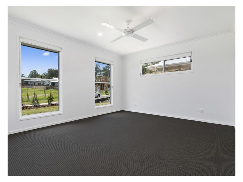 40 Altitude Drive, Burnside QLD 4560