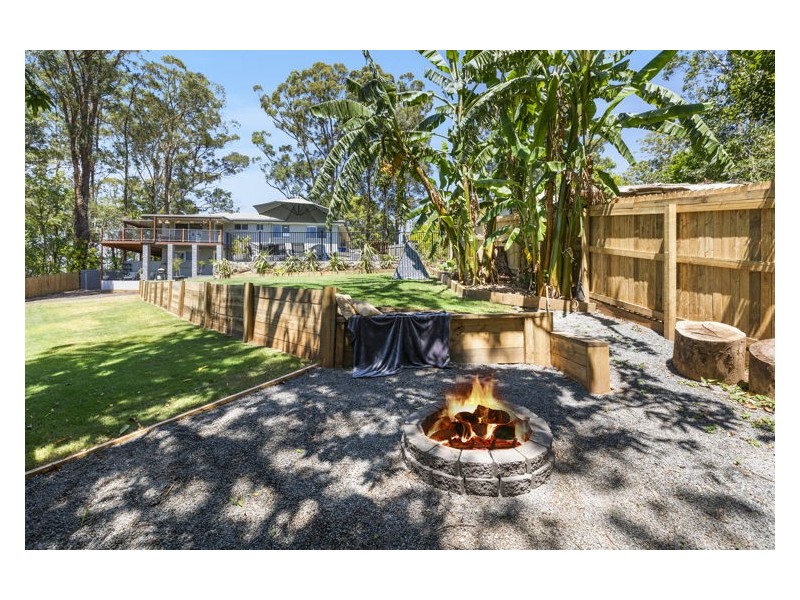 25 Cobbs Road, Woombye QLD 4559