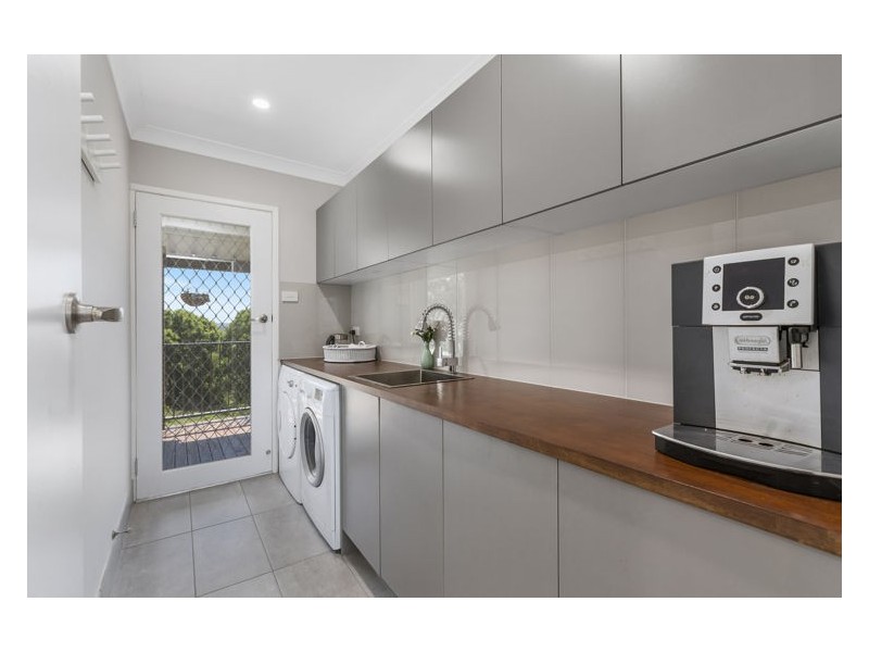 25 Cobbs Road, Woombye QLD 4559