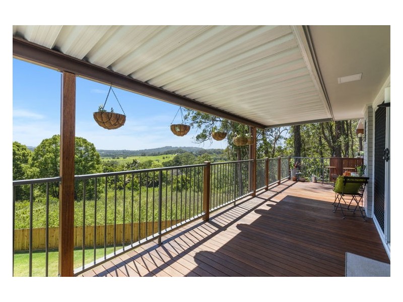 25 Cobbs Road, Woombye QLD 4559