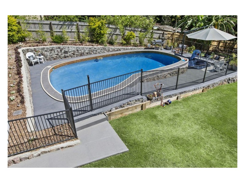 25 Cobbs Road, Woombye QLD 4559