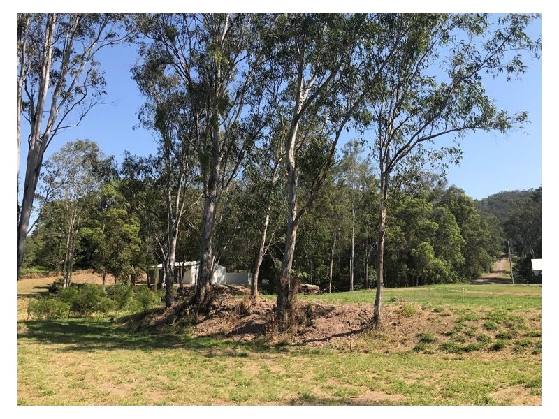 7 Ninderry Slopes Road, Valdora QLD 4561