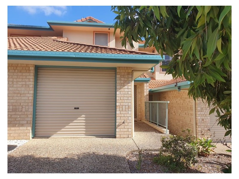 2/70 Netherton Street, Nambour QLD 4560