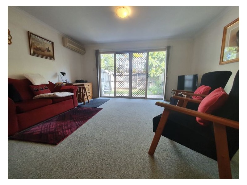 2/70 Netherton Street, Nambour QLD 4560