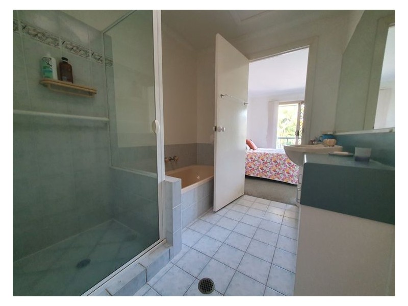 2/70 Netherton Street, Nambour QLD 4560